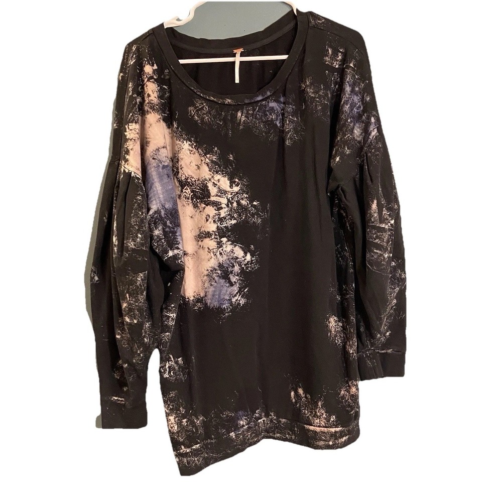 Free People Black and Purple Sweatshirt